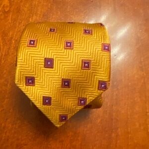 Tie Ike Behar New York Silk Yellow